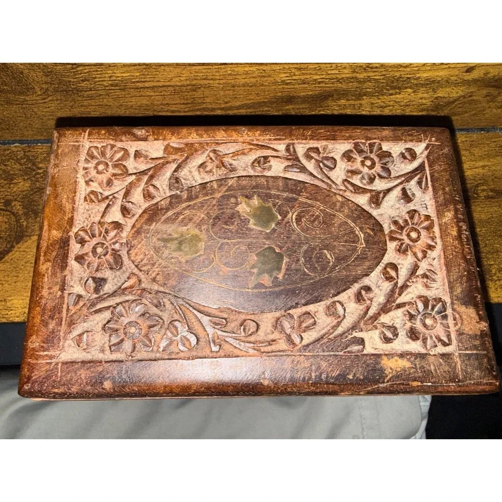 Vintage Hand Carved Wooden Trinket Jewelry Box Floral Made In India